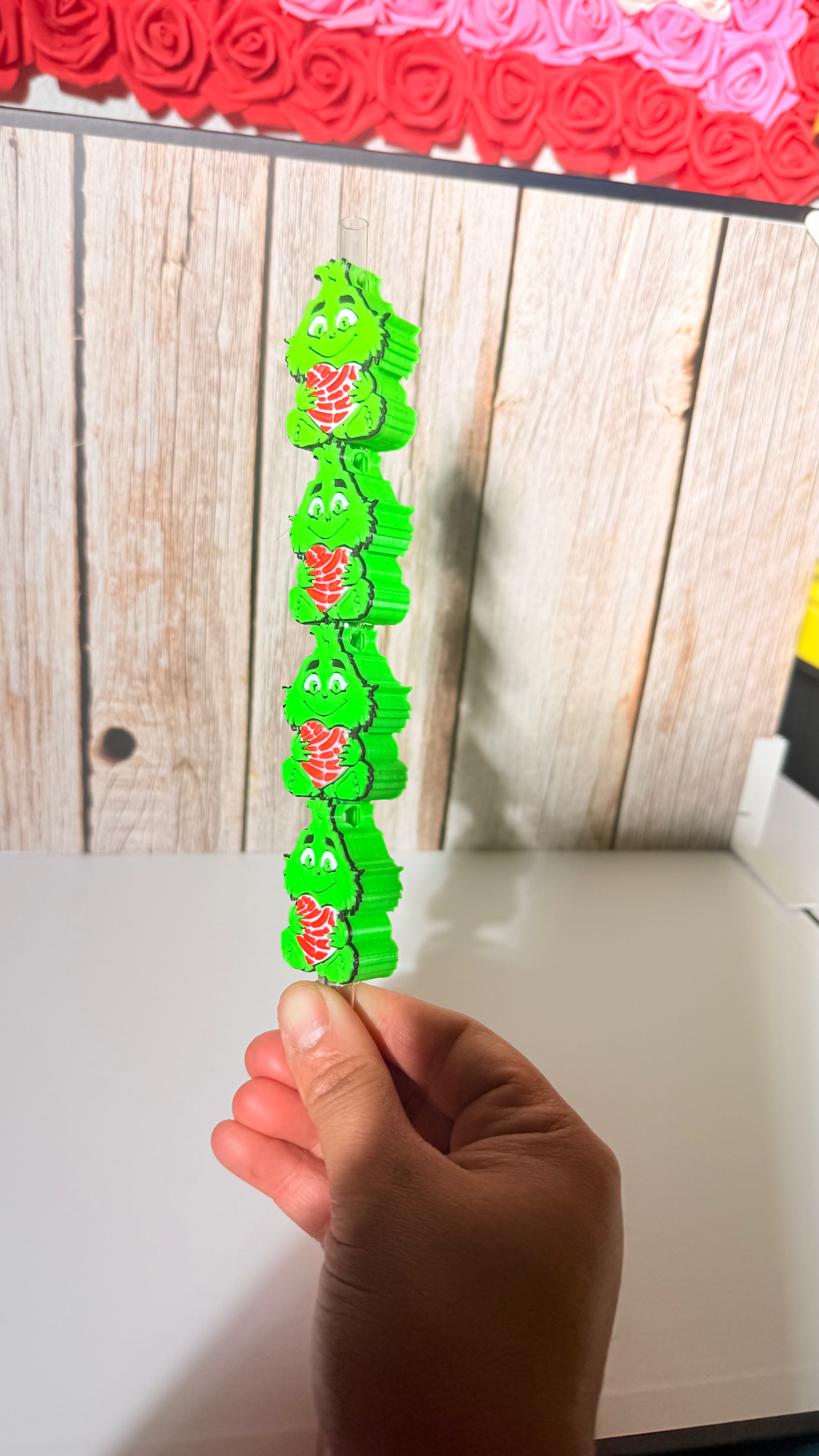 Grinch love 3d stawtopper