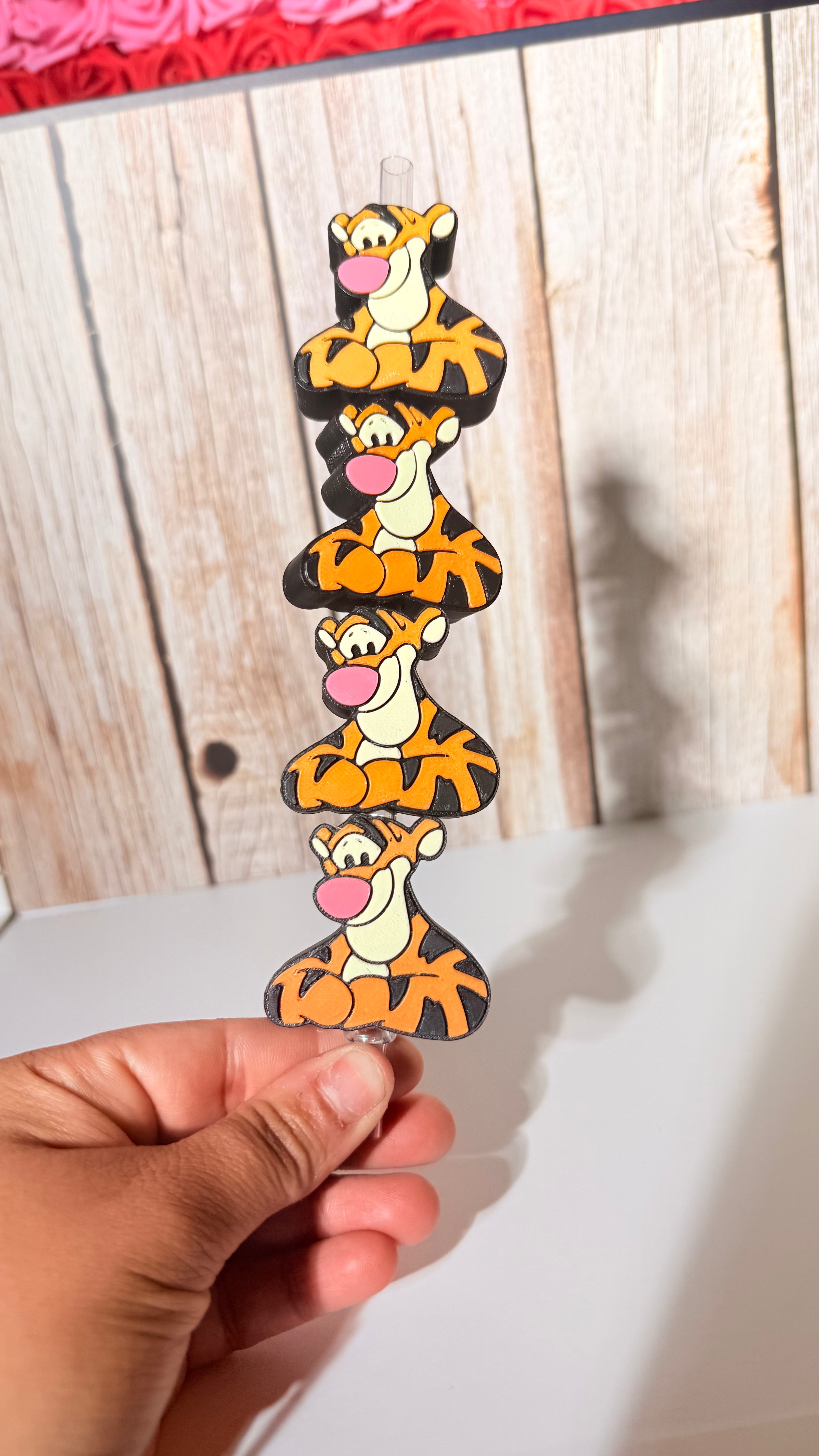 Bouncy tiger 3d stawtopper