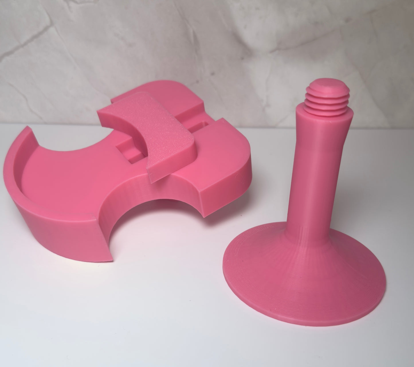 LID HOLDER