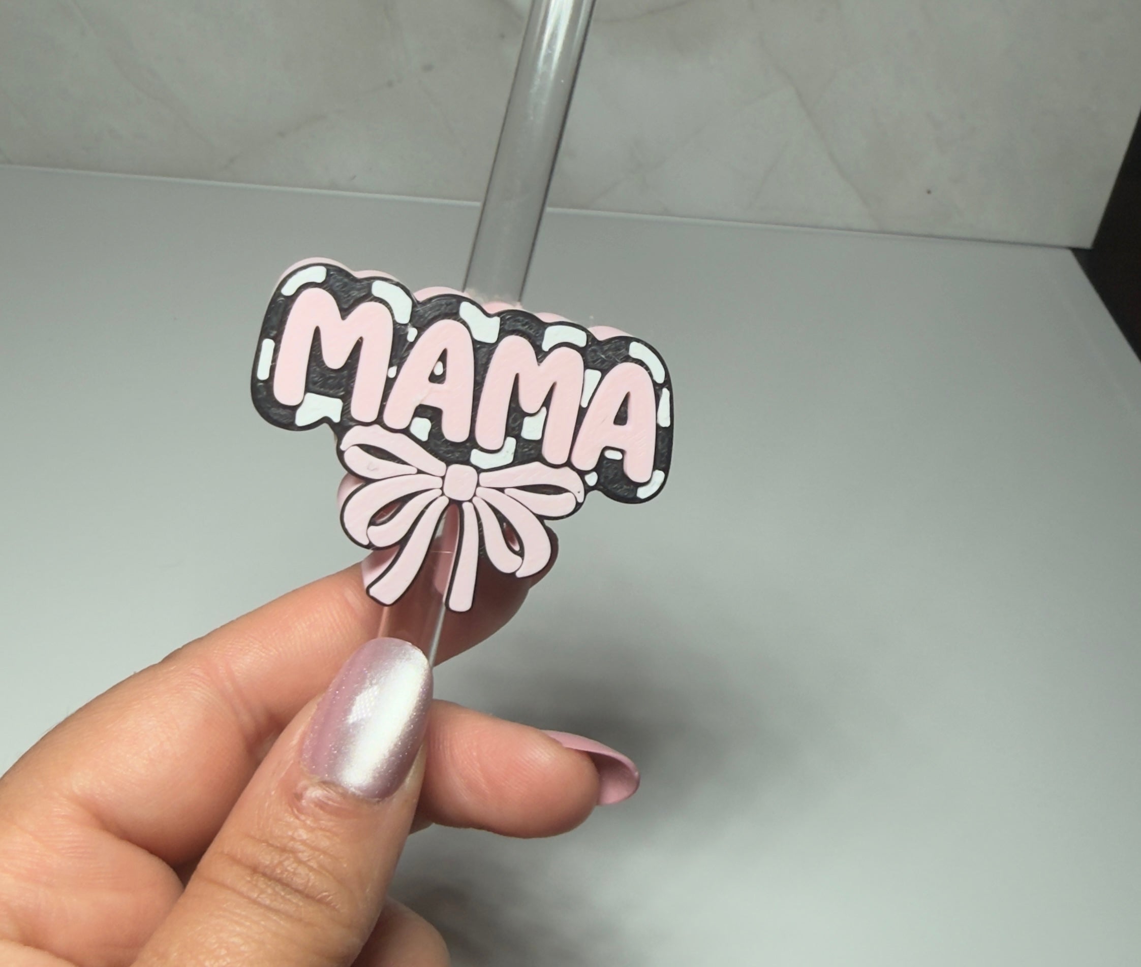 Mama 3d strawtopper